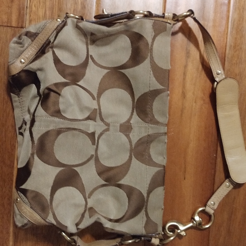 Coach purse gently used